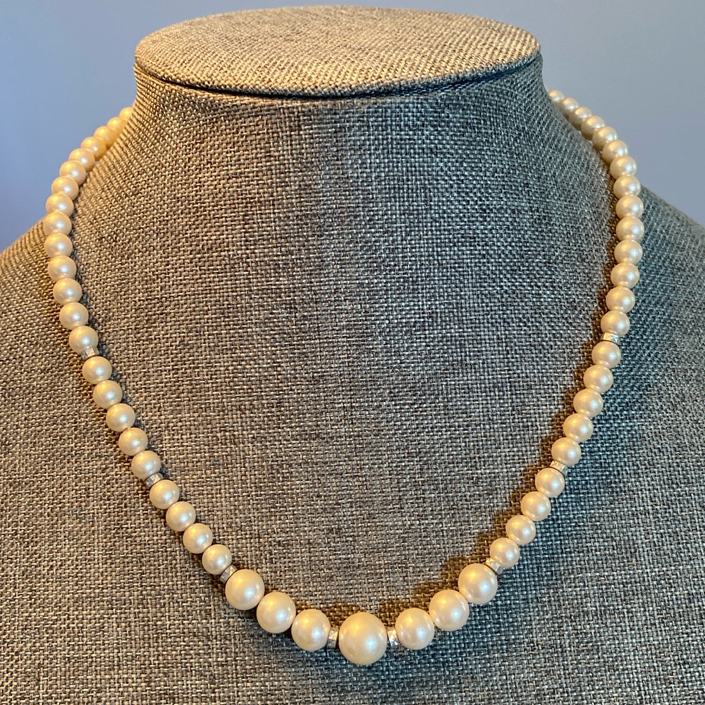 Vintage Silver Accent Costume Pearls